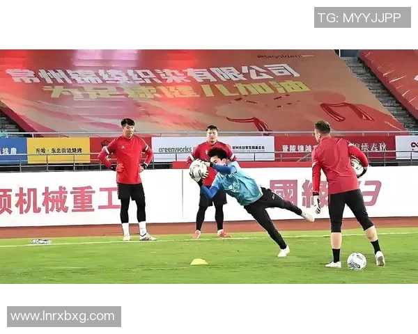 镇江体育馆精彩足球比赛直播全程回顾与赛后精彩分析 镇江体育馆精彩足球比赛直播全程回顾与赛后精彩分析